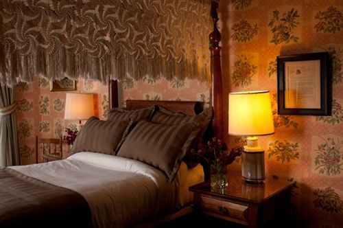 The Golden Lamb Hotel Lebanon Eksteriør billede